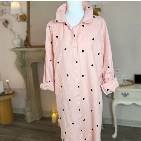 Eloquii Dresses & Skirts - Eloquii Pink Heart Patterned Button-Up Dress